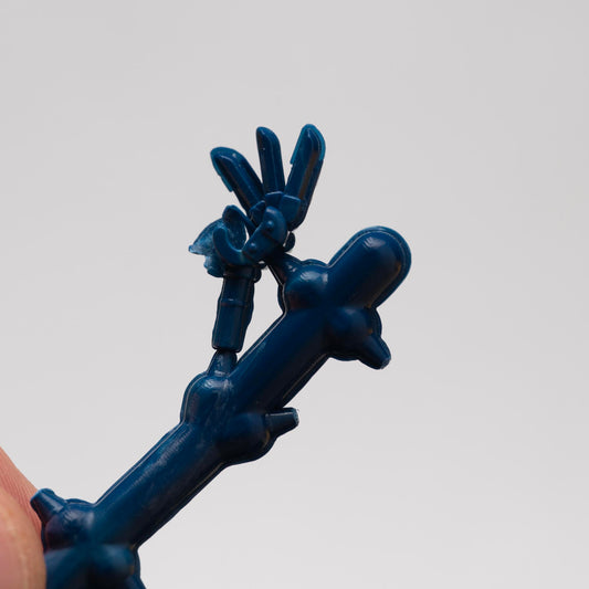 CB Freddy Claw Sprue (Dk Blue)